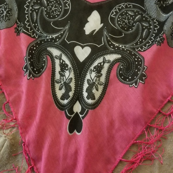 ^Pink black butterfly leaf fringed scarf square - Picture 3 of 4
